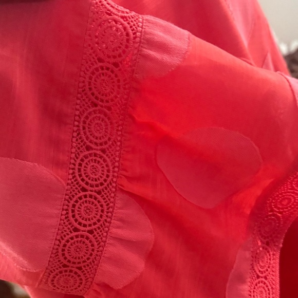 Chico’s Coral Bell Sleeve Blouse Lace Trim Sz 3 16/18 - Picture 3 of 5